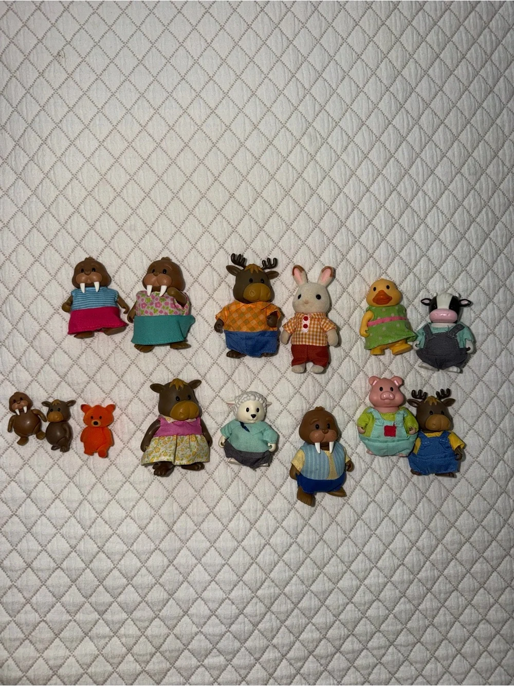 Li’l Woodzeez Animal Figures Lot.